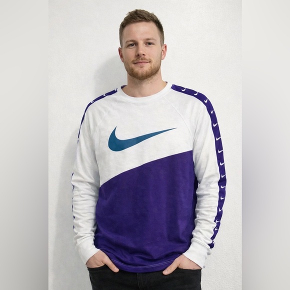 Nike Other - MENS NIKE NSW SWOOSH LONG-SLEEVE TEE